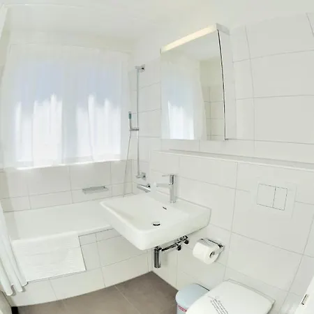 Cozy 1br Near With Balcony - Mill 422 * 苏黎世