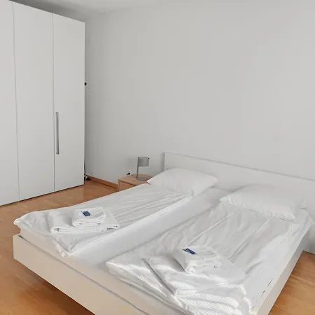 Cozy 1br Near With Balcony - Mill 422