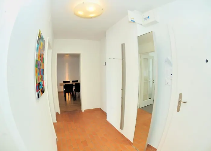 Apartamento Cozy 1br Near With Balcony - Mill 422 *