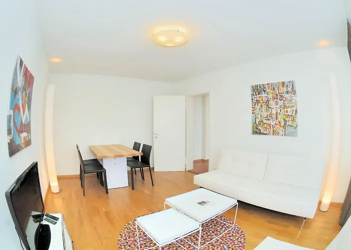 Cozy 1br Near With Balcony - Mill 422 Lägenhet *