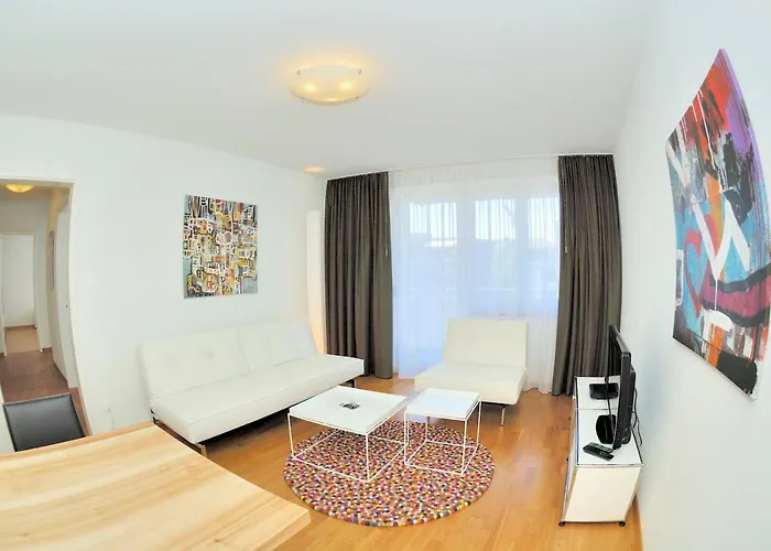 Cozy 1br Near With Balcony - Mill 422 Lejlighed